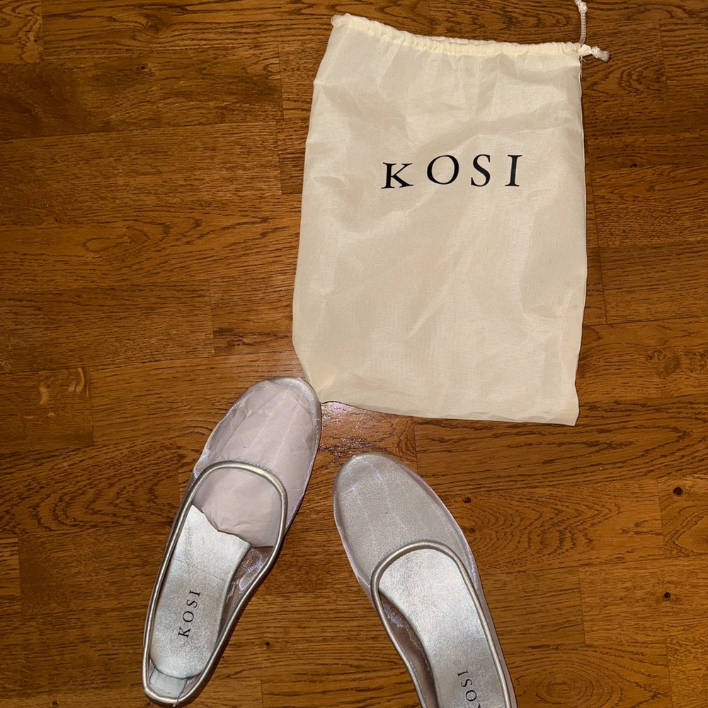 KOSI Silver Loafers with Dust Bag